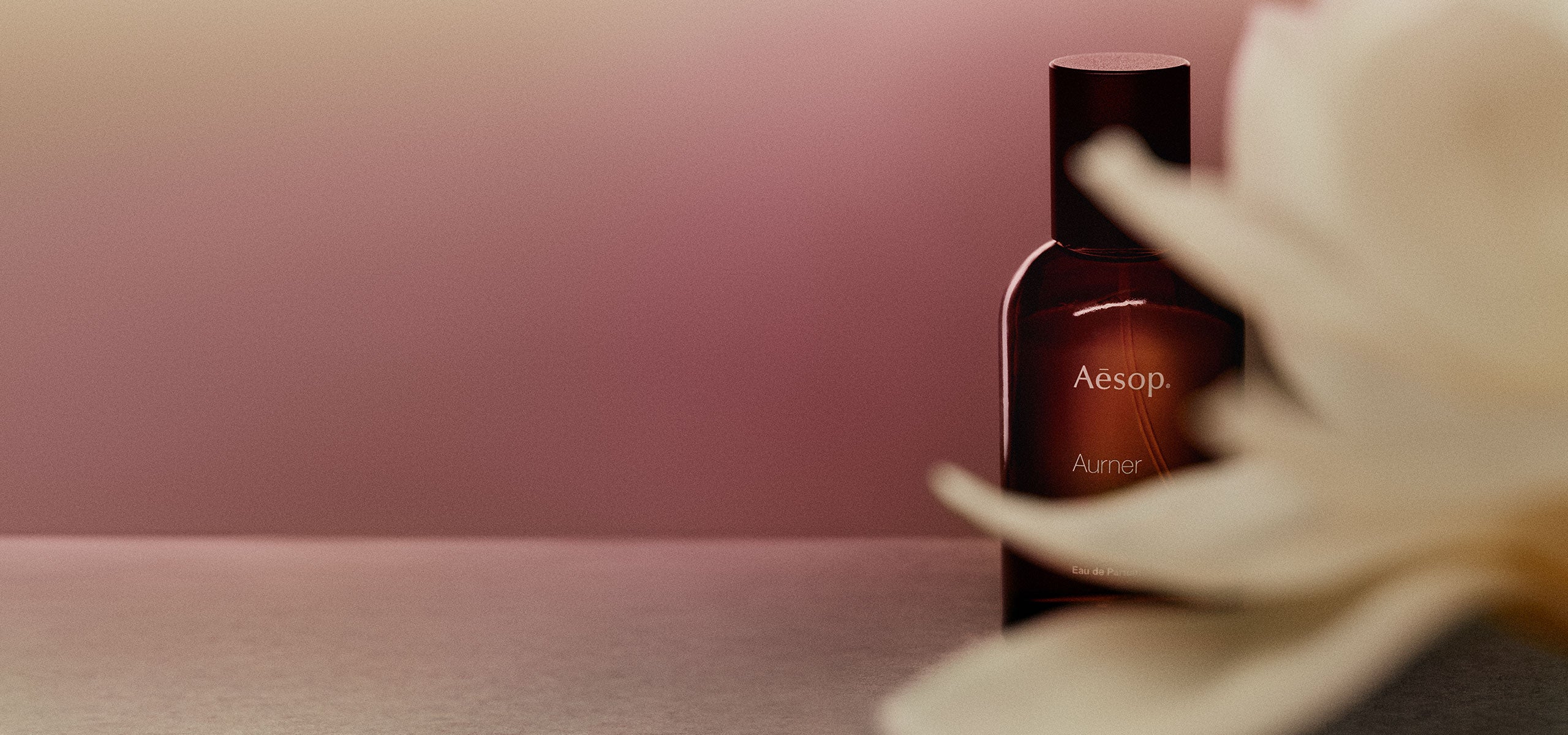Aurner Eau de Parfum: a defiant bloom – Aesop Malaysia