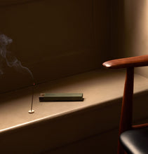 Load image into Gallery viewer, Murasaki Aromatique Incense

