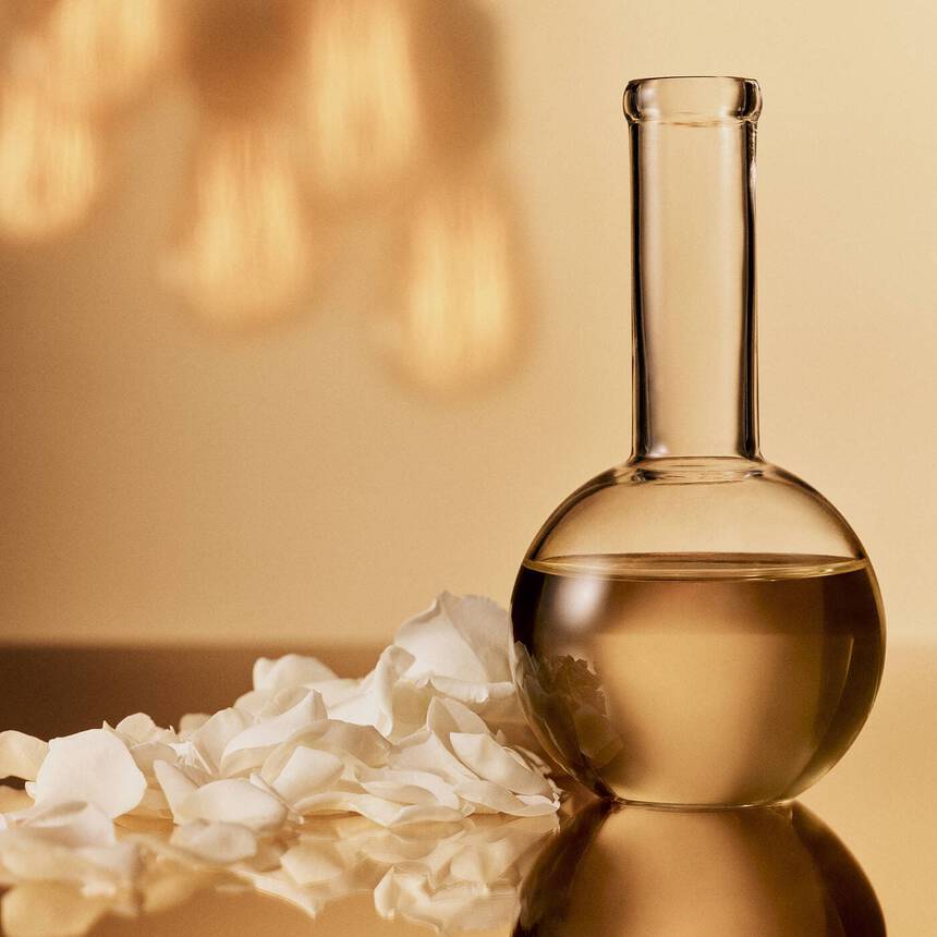 Lucent Facial Concentrate | Aesop Malaysia